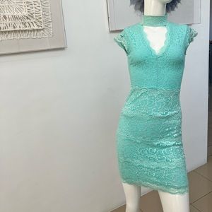 LIKE NEW BEBE DRESS SUPER STRETCH